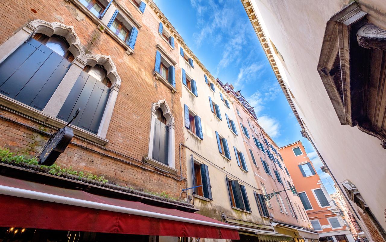 The Lion'S House Apt1 Venesia Bagian luar foto